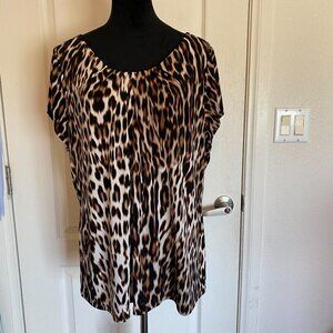 Worthington SZ 2X Brown Leopard Print Top